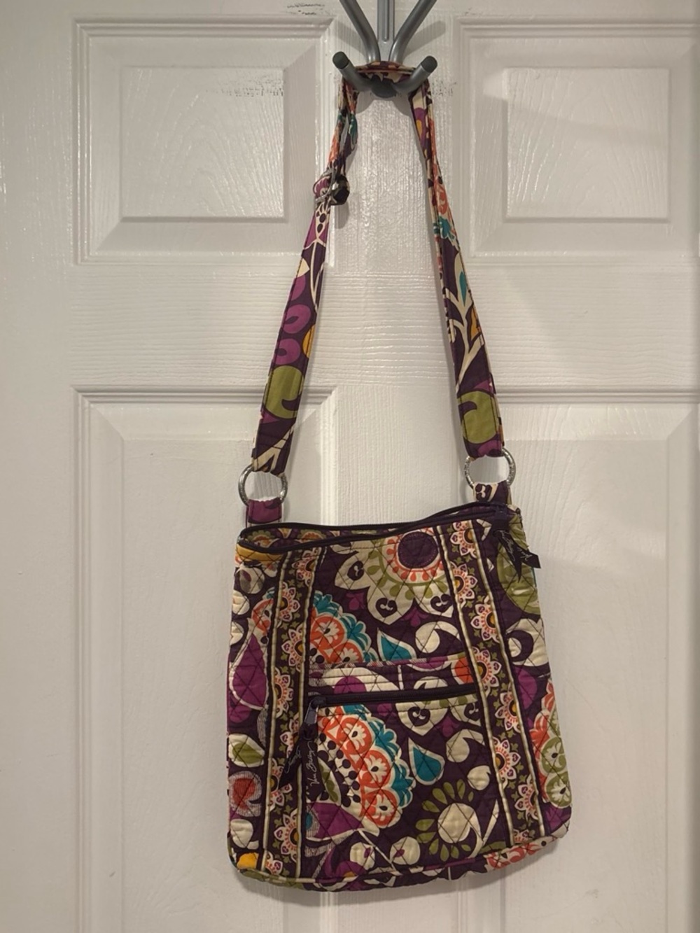 Vera Bradley Plum Crazy Hipsyer